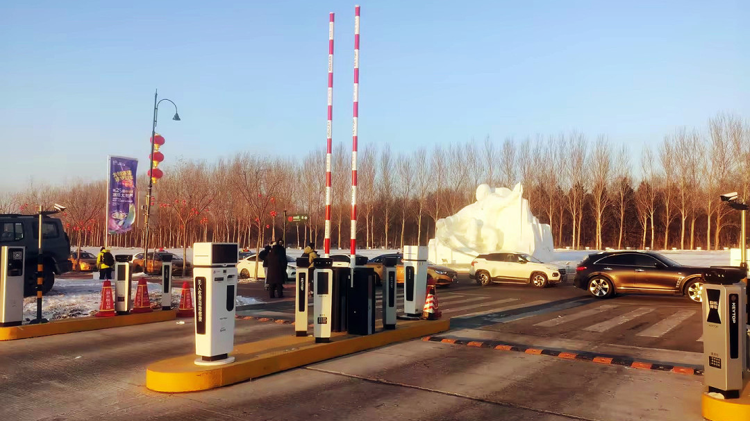 “爾濱”強勢出圈，科拓智慧停車(chē)助力多個(gè)景區迎接“八方來(lái)客”